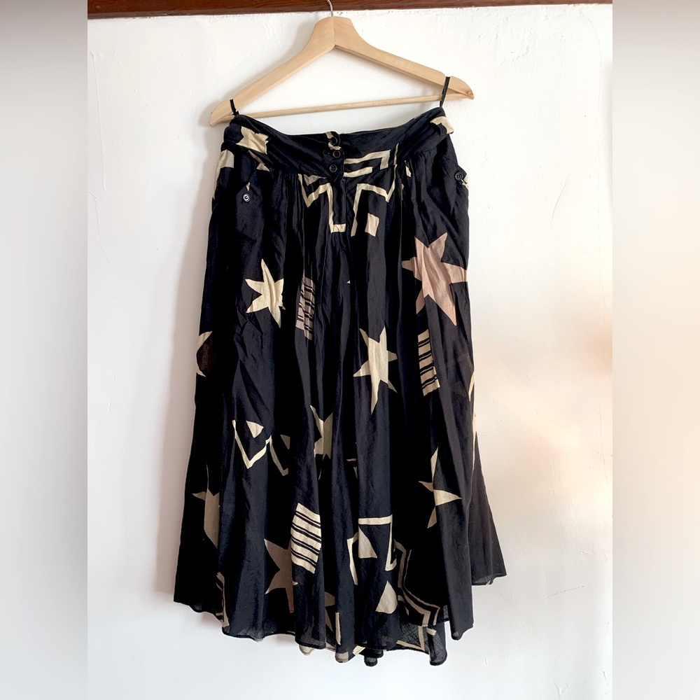 Black linen star and zig zag printed Luciano Soriani skirt